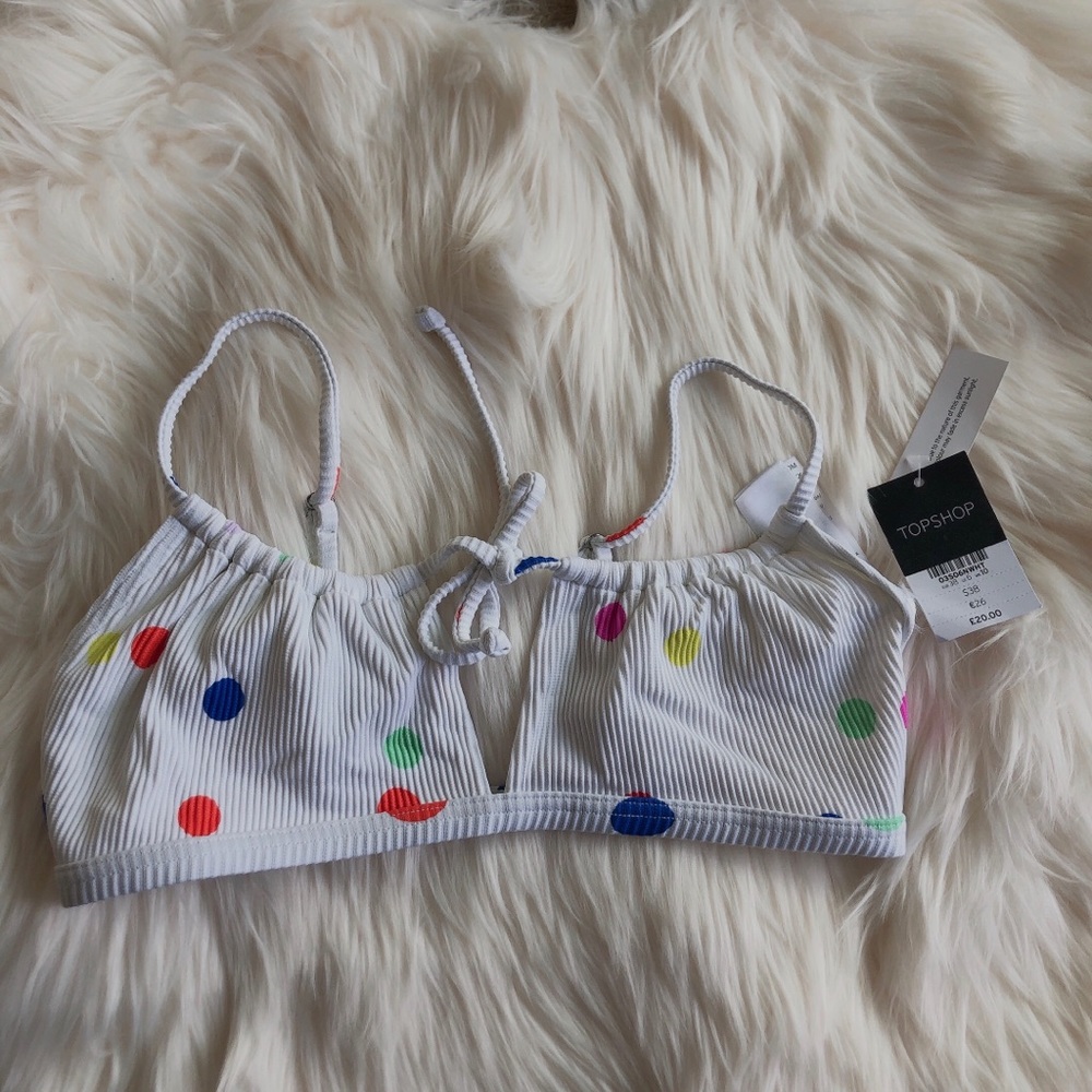 Top shop bikini top, size 6, BNWT